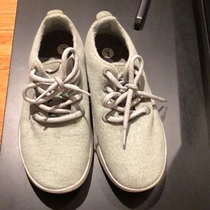 Mint green Allbirds
